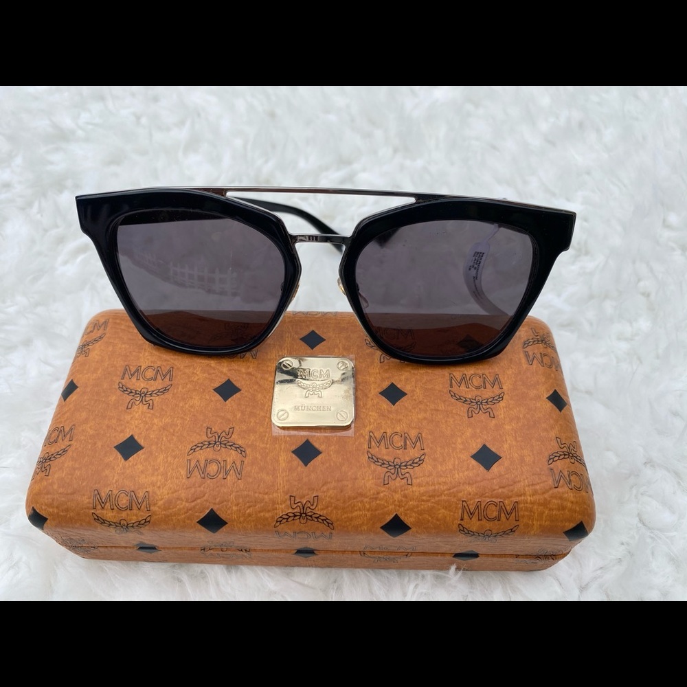 MCM 649S sunglasses